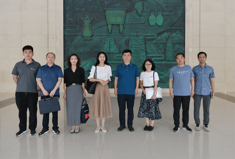 Betway必威西汉姆联赴郑州市档案馆开展政校合作交流活动